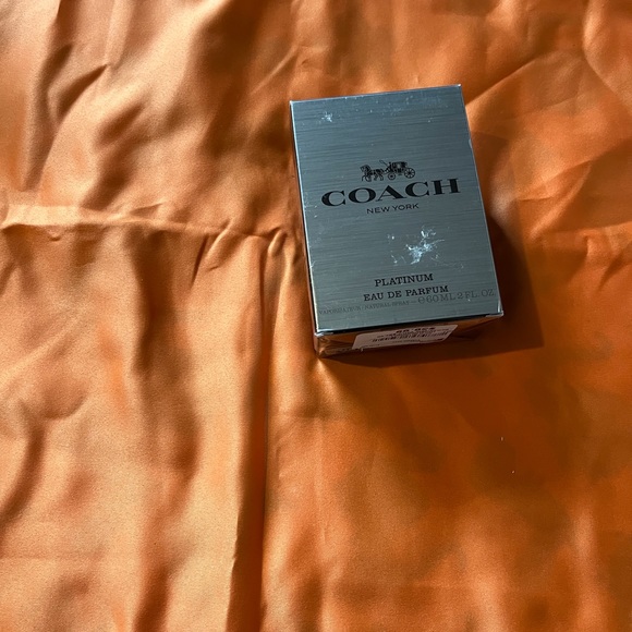 Selling coach perfume Size 2.0 oz bnwt - Picture 6 of 7